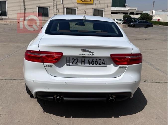 جاگوار XE